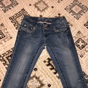 Miss Me knockoff jeans